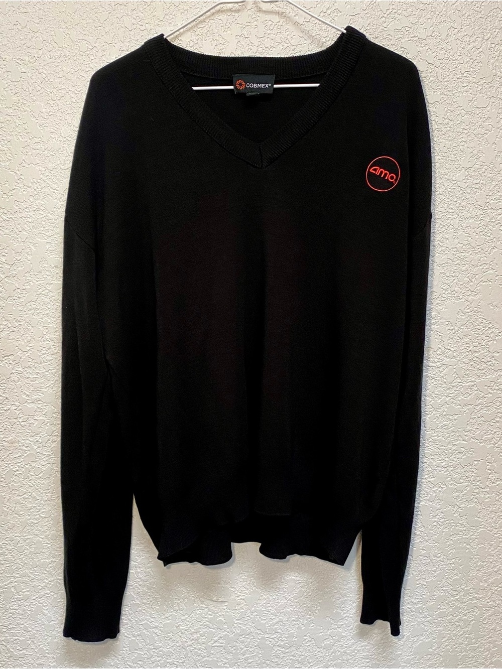Vintage AMC Theaters V-Neck Sweater Men’s L Black Long Sleeve Acrylic Pullover